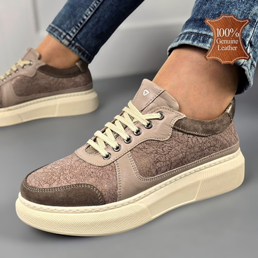 Шикозни дамски бежови кецове от естествена кожа с модерна апликация от кожа на олекотено ходило с шита подметка