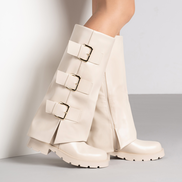 Бежови дамски ботуши със златисти катарами на стабилна подметка