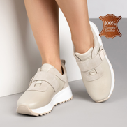 Бежови дамски кожени маратонки с велкро – удобство и стил за всеки ден