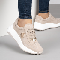 Бежови дамски маратонки от естествена кожа – комфорт през целия ден