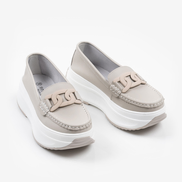 Бежови дамски мокасини от естествена кожа на платформа