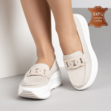 Бежови дамски мокасини от естествена кожа на платформа