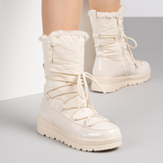 Бежови дамски непромокаеми апрески с лакирана част и олекотено ходило