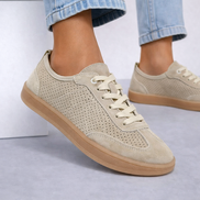 Бежови дамски обувки от естествена кожа с перфорация – меки и удобни