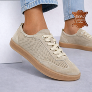 Бежови дамски обувки от естествена кожа с перфорация – меки и удобни