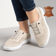 Бежови дамски спортни обувки от естествена кожа и ортопедична шита лека  подметка за ходене