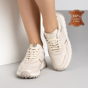 Бежови дамски спортни обувки от естествена кожа със златисти акценти и ортопедично ходило