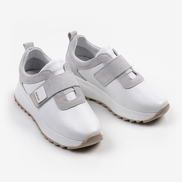 Бели дамски кожени маратонки с велкро – удобство и стил за всеки ден