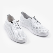 Бели дамски кожени обувки с ортопедично ходило, ластични връзки и перфорация