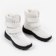 Бели дамски непромокаеми апрески на олекотено ходило  с велкро лепеники за корегиране