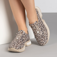 Дамски ежедневни обувки от естествена кожа с перфорация – леопарт