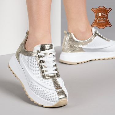 Дамски кецове в бяло и златисто от естествена кожа и безкомпромисен комфорт