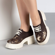 Дамски обувки от естествена кожа с връзки – кафяви със златист ефект