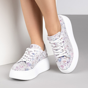 Дамски цветни кожени кецове с перфорация и дебела подметка от естествена кожа