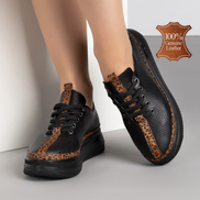 Дамски черни кецове от естествена кожа с перфорация