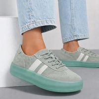 Зелени дамски кецове от естествена кожа с дебели подметки и бели акценти