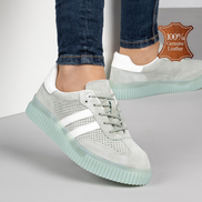 Зелени дамски кецове от естествена кожа с декоративна перфорация и удобна подметка