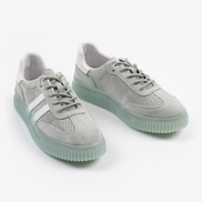 Зелени дамски кецове от естествена кожа с декоративна перфорация и удобна подметка