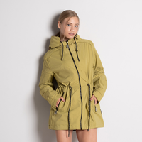 Зелено дамско преходно яке – модерна визия и ежедневен комфорт