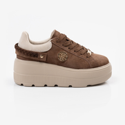 Кафяви дамски велурени кецове с лека платформа и елегантен златист детайл