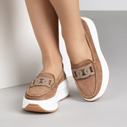 Кафяви дамски мокасини от естествен велур на платформа