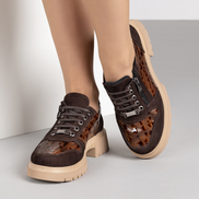 Кафяви дамски обувки от естествена кожа с ортопедична олекотена подметка и страничен цип