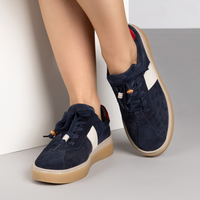 Комфортни дамски кецове в синьо от естествена кожа с шита подметка