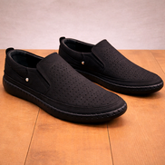 Матирани черни ежедневни мокасини от естествена кожа