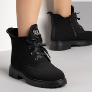 Модерни велурени боти – черни с декоративни букви и камъни