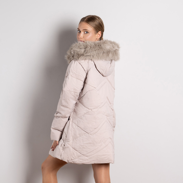 Модерно дамско яке 3XL–7XL – бежаво ватирано, топло и удобно