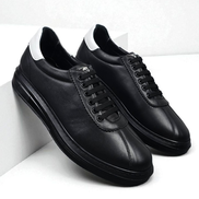 Мъжки ежедневни кожени обувки – черни с бял акцент