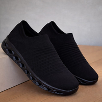 Мъжки черни ластични маратонки със супер удобно ходило – комфорт през целия ден