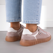 Розови дамски кецове от естествена кожа със страничен цип и удобна подметка