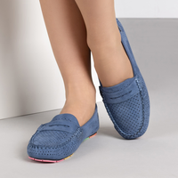 Сини дамски мокасини с перфорация и стелка от естествена кожа