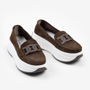 Тъмнокафяви дамски мокасини от естествен велур на платформа