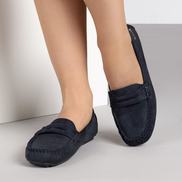 Тъмносини дамски мокасини със стелка от естествена кожа