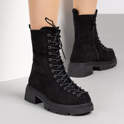 Черни дамски боти с връзки и грайферна подметка