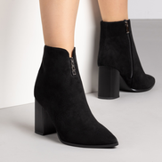 Черни дамски велурени боти с модерен ток и циркони