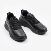 Черни дамски кожени маратонки с перфорация и шита олекотена подметка