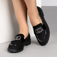 Черни дамски лоуфъри от еко велур с декоративна катарама и стабилна подметка