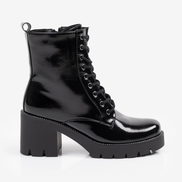 Черни лачени дамски боти с връзки и цип – стилен модел със стабилна подметка