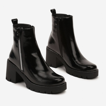 Черни лачени дамски боти с широк ток и стабилна подметка с декоративен цип