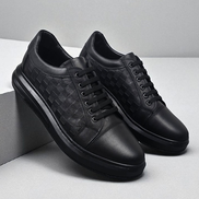 Черни мъжки от естествена кожа – леки и удобни