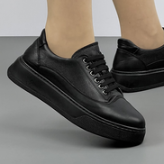 Черни спортни обувки от естествена кожа 013 black