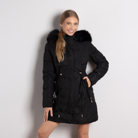 Черно дамско ватирано яке със сваляща качулка – стил и топлина за зимата
