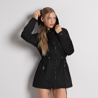 Черно дамско преходно яке – модерна визия и ежедневен комфорт