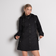 Черно дамско яке – водоустойчиво, ветрозащитно, със сваляща се качулка